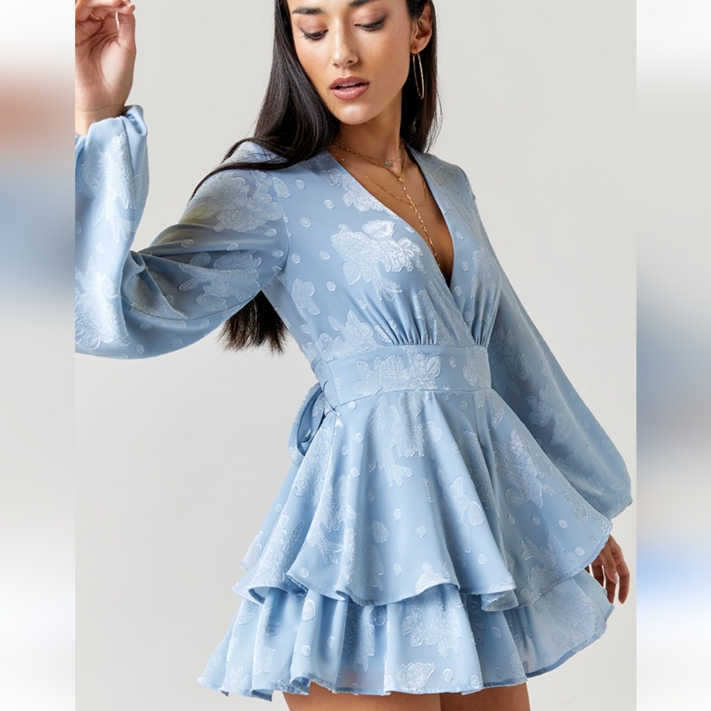 Francesca’s Floral Romper Size M